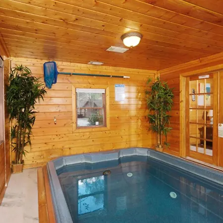 Skinny Dipping Gatlinburg Exterior photo